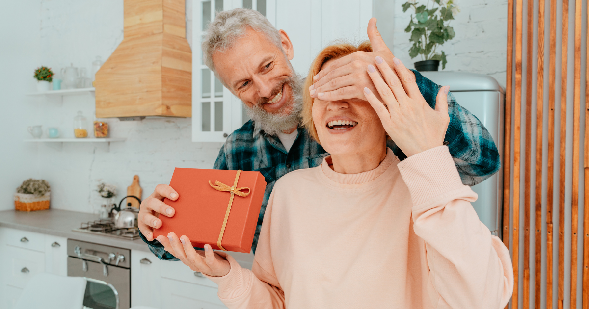 27 Best Gifts for Seniors in 2023