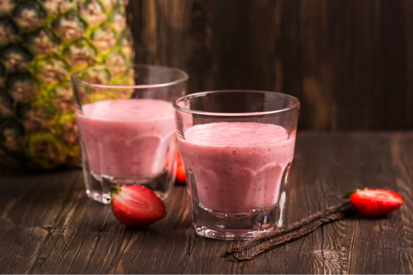 Sweet Strawberry-Pineapple Plant-Based Smoothie