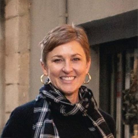 Kelli Strother Headshot