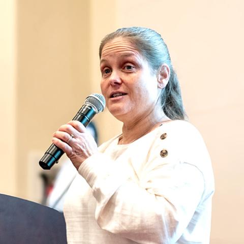 Dr. Silke Niederhaus Headshot