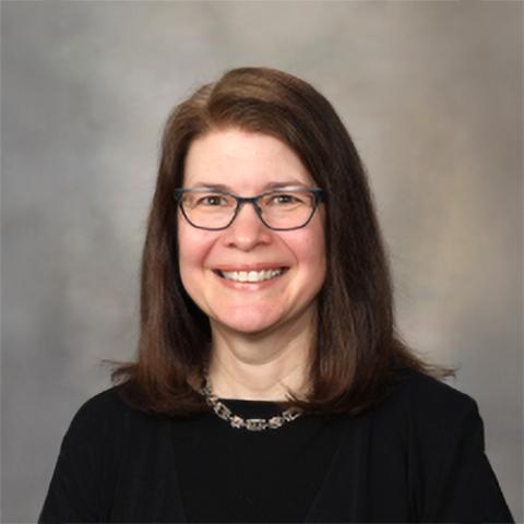 Janelle Gonyea Headshot