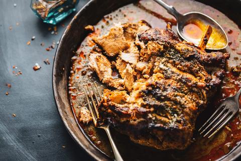 Baked Pork with Spices and Herbs