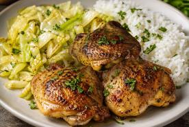 Seasoned chicken thighs with cabbage and rice