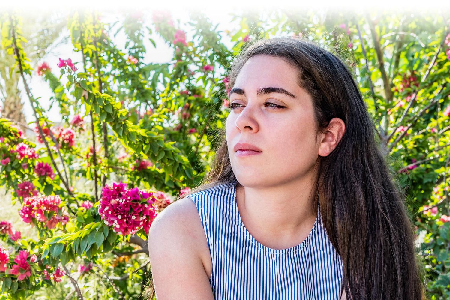 Contemplatative woman looking off into the distance
